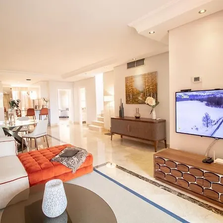 Luxury Duplex Penthouse By Puerto Banus *