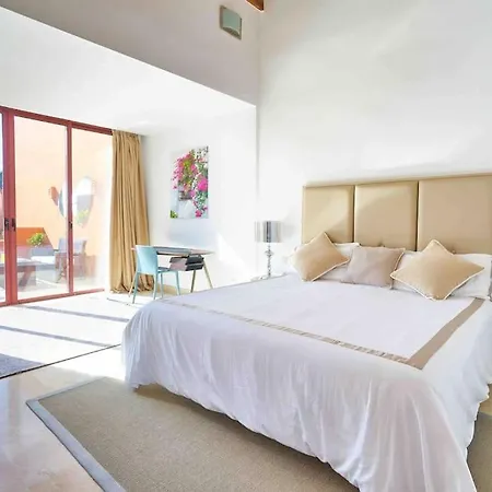 Luxury Duplex Penthouse By Puerto Banus