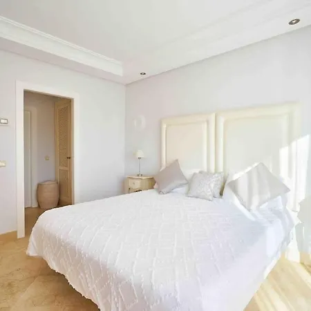 펜션 Luxury Duplex Penthouse By Puerto Banus 마르베야