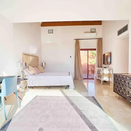 Luxury Duplex Penthouse By Puerto Banus