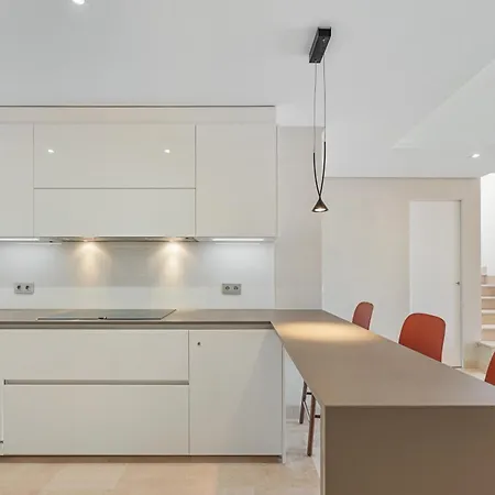 Luxury Duplex Penthouse By Puerto Banus