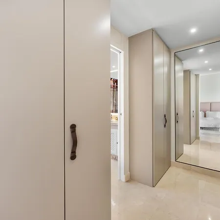 Feriehus Luxury Duplex Penthouse By Puerto Banus