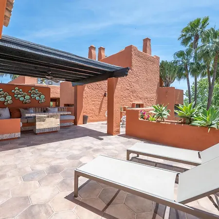 Luxury Duplex Penthouse By Puerto Banus *
