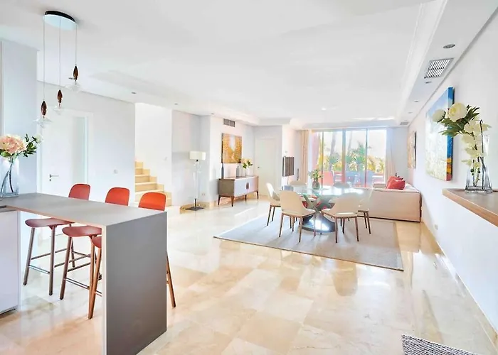 Luxury Duplex Penthouse By Puerto Banus Дом отдыха *