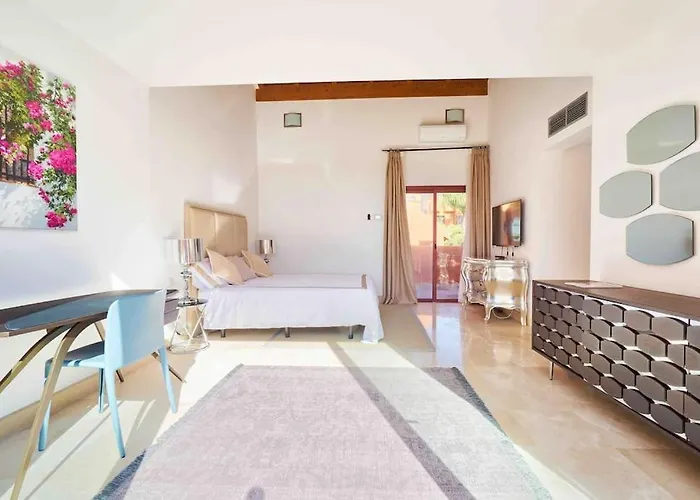 Luxury Duplex Penthouse By Puerto Banus