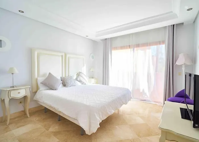 Luxury Duplex Penthouse By Puerto Banus